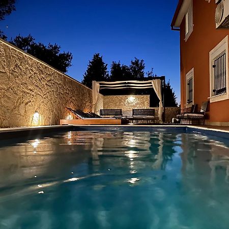 Duplex Apartment With Private Swimming Pool Preko Eksteriør billede