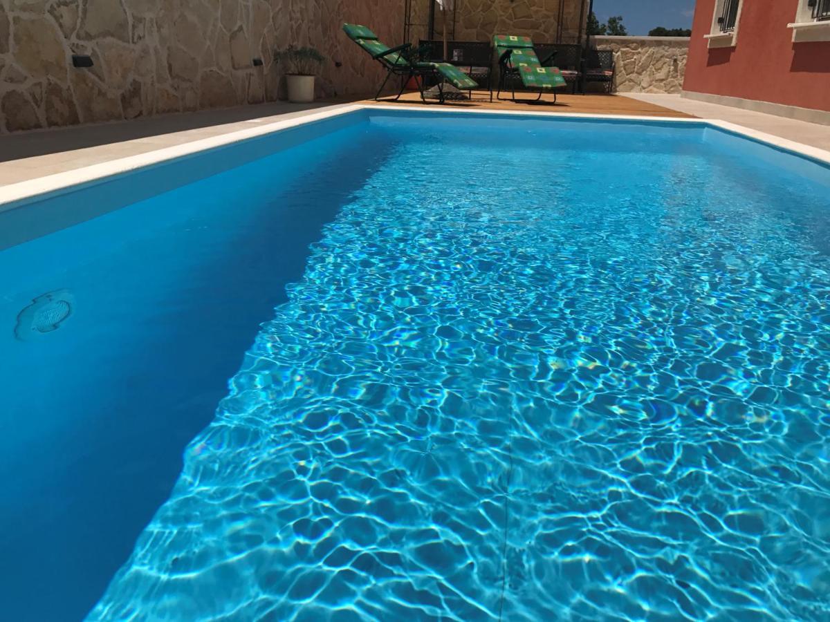 Duplex Apartment With Private Swimming Pool Preko Eksteriør billede